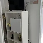 Faro's Pensión *