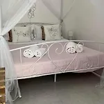 Pensión Faro's *