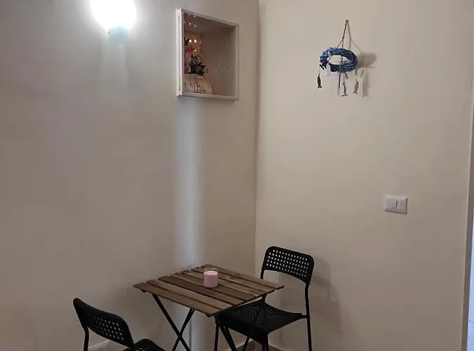 Faro's Guest house *